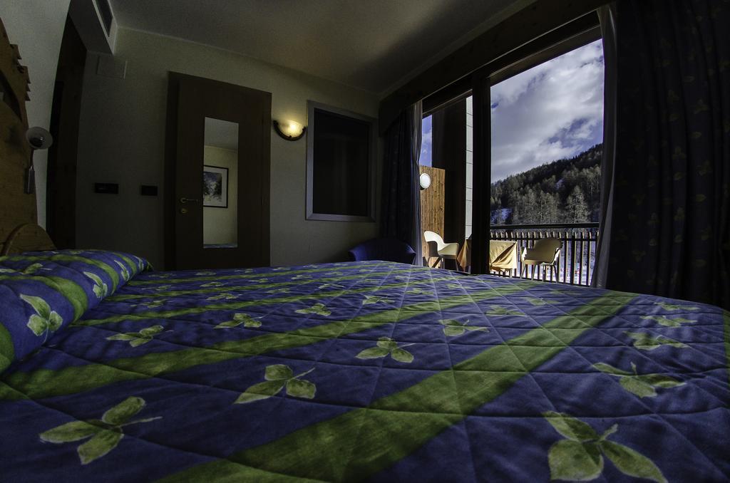 Hotel Rive - Complesso Turistico Campo Smith Bardonecchia Eksteriør bilde